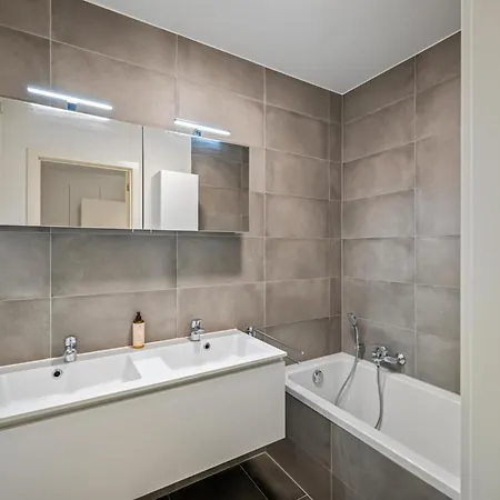 B Complex - 0302 Blankenberge